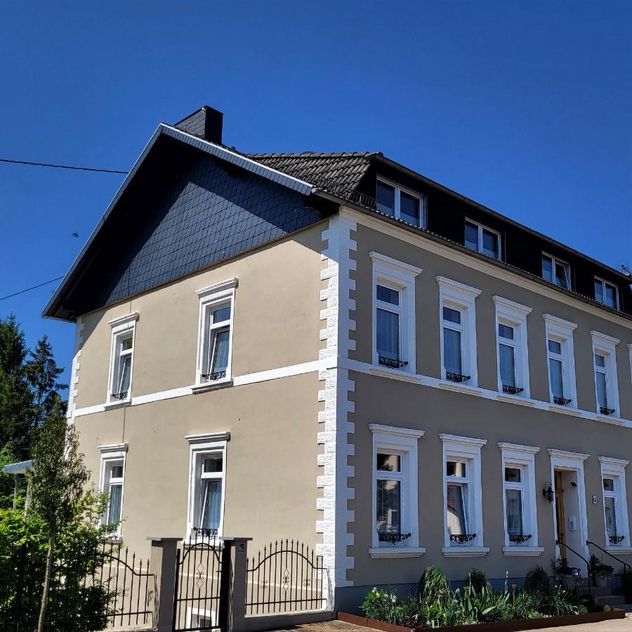 Apartment Komfort Mit Wellness-garten - Gaestehaus Am Bachlauf - Am Losheim
